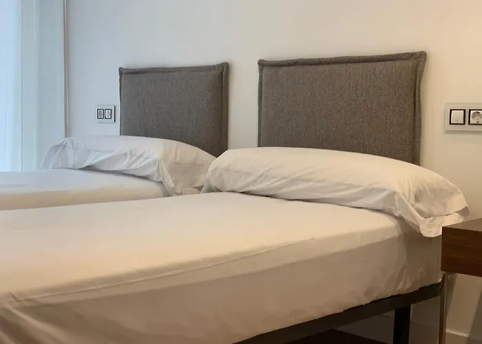 Oktheway Ron Fraga Place A Coruna