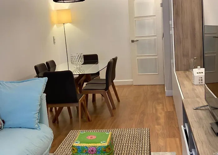 Apartment Oktheway Ron Fraga Place