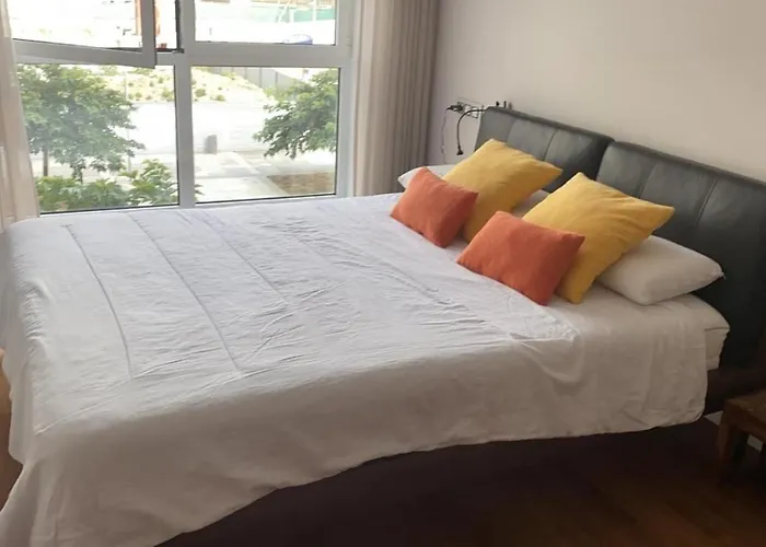 Oktheway Ron Fraga Place Apartment