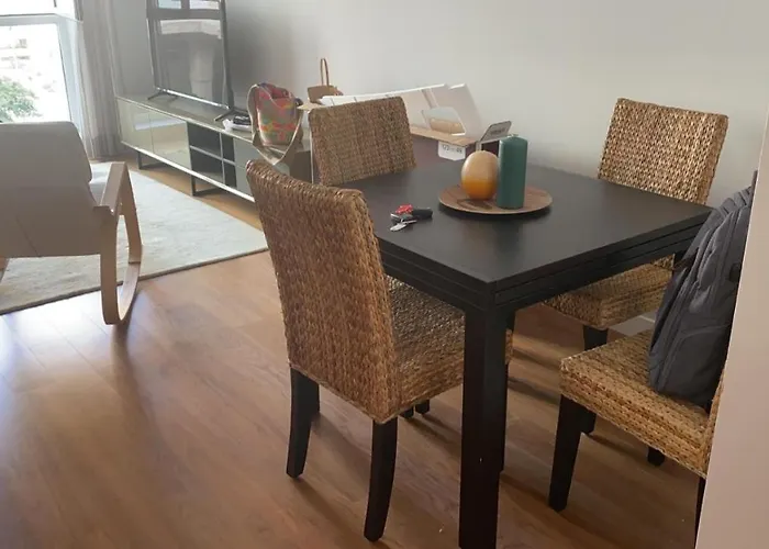 Apartment Oktheway Ron Fraga Place